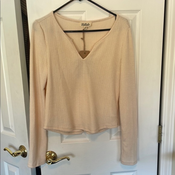 Listicle Beige V-Neck Women's Top - Picture 1 of 5